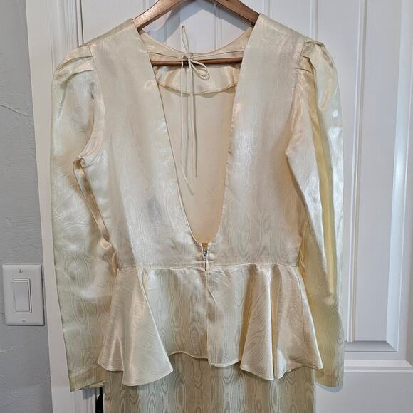 Vintage Peplum Dress Womens Size 6 White Silky 80s Glam Rock Retro Party Mod - Picture 6 of 12
